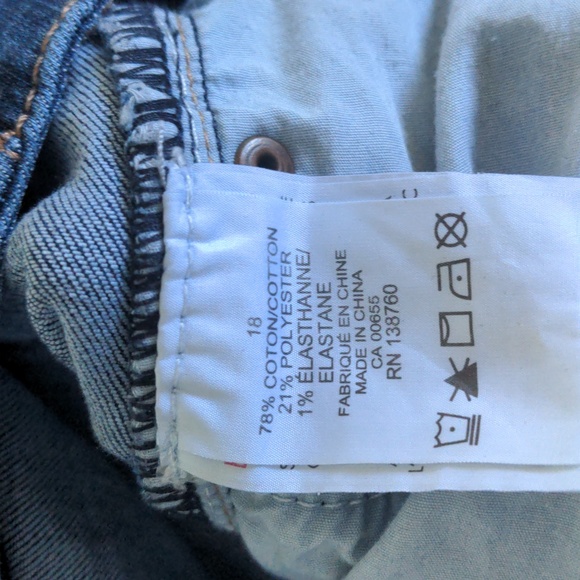 DC Jeans paint splatter dark blue, light fade in seat and front size 18 - Picture 7 of 8